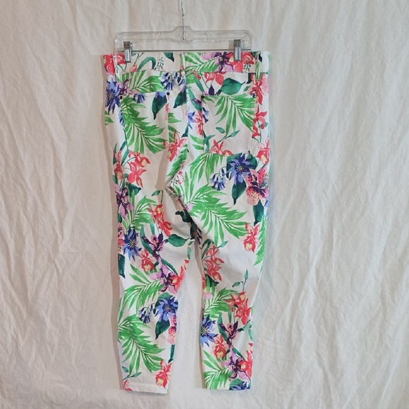 Hue Floral Print Jeggings - Picture 2 of 8